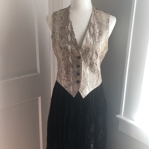 NWOT DKNY Vest Sz.6 - Picture 2 of 5